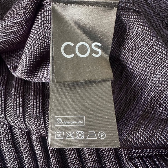 COS Flared Sleeve Ribbed Panel Top - Picture 6 of 12